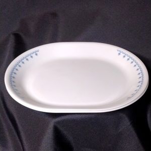 Set of 2 Corelle Vintage Serving Platters Blue Snowflake Garland Pattern